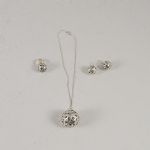 1742 3426 Halsband med h..